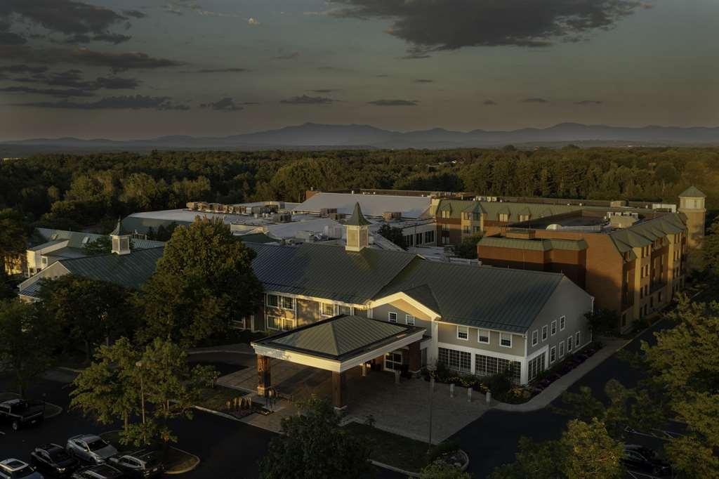 Doubletree By Hilton Hotel Burlington Vermont Экстерьер фото